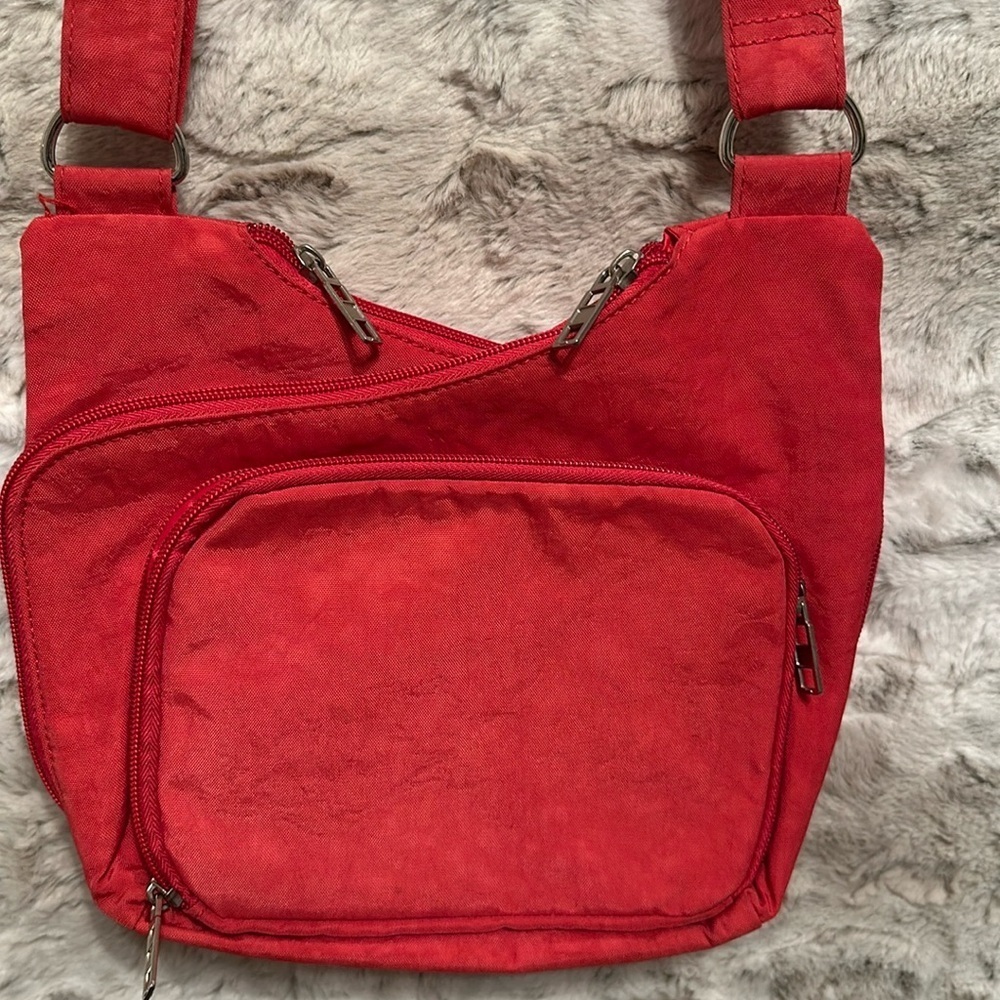 Bueno Adjustable Crossbody Purse